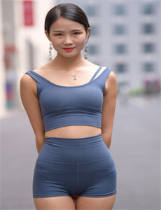 《幻想的发生-男人玩b的女人图片》