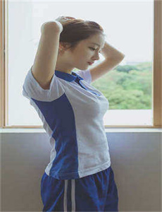 《偷拍粉嫩25位美女厕所图片-一个人看的片BD》