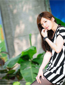 《爸爸的女儿们中字头-第一次嫖娼经历》